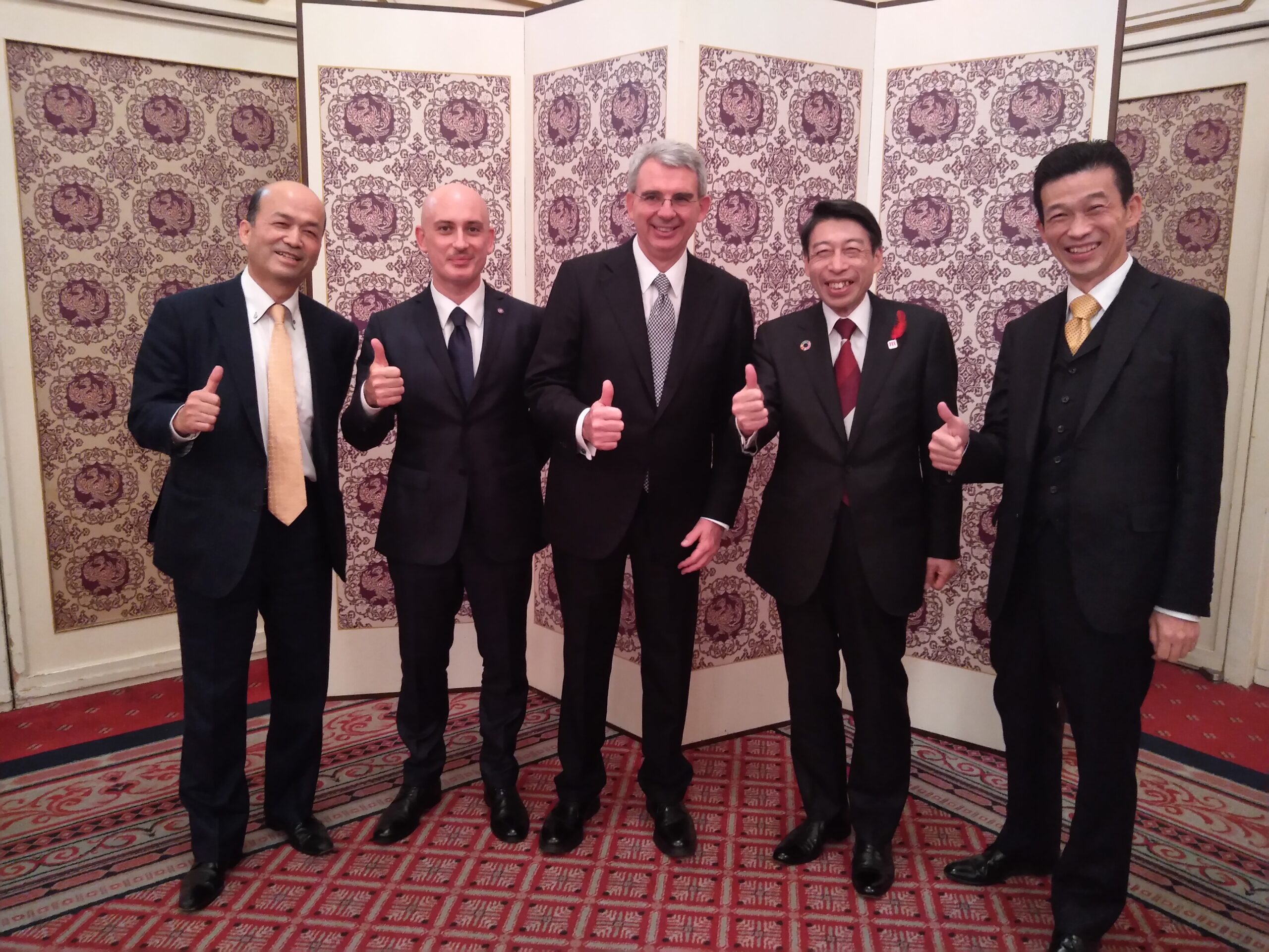 FORUM 2021 Cena di chiusura lavori con il governatore di Fukuoka Seitaro Hattori